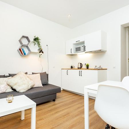 Easyrentals Central Tallinn Apartments By Tallinn University Екстериор снимка