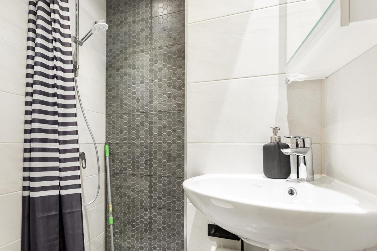 Easyrentals Central Tallinn Apartments By Tallinn University Екстериор снимка